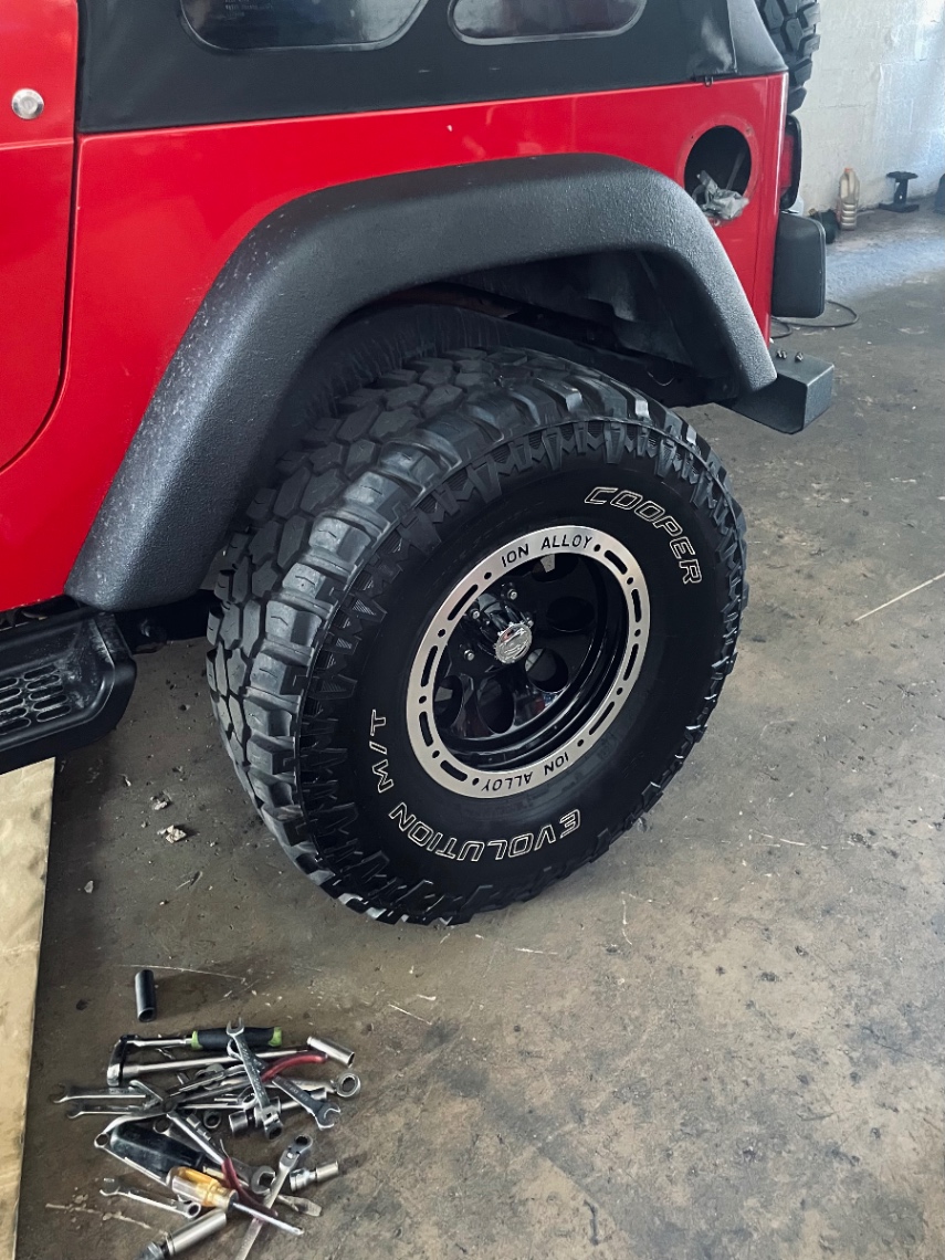 his_redjeep photo 26
