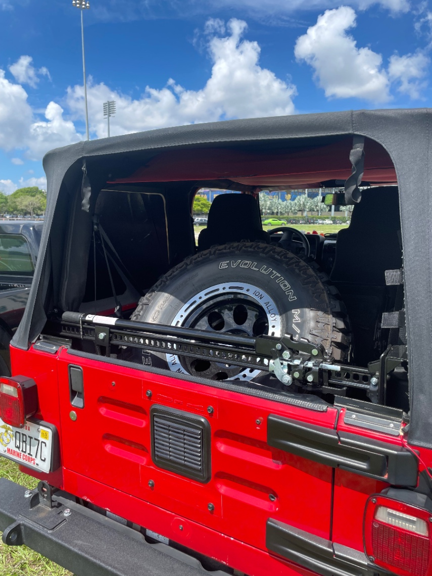 his_redjeep photo 32