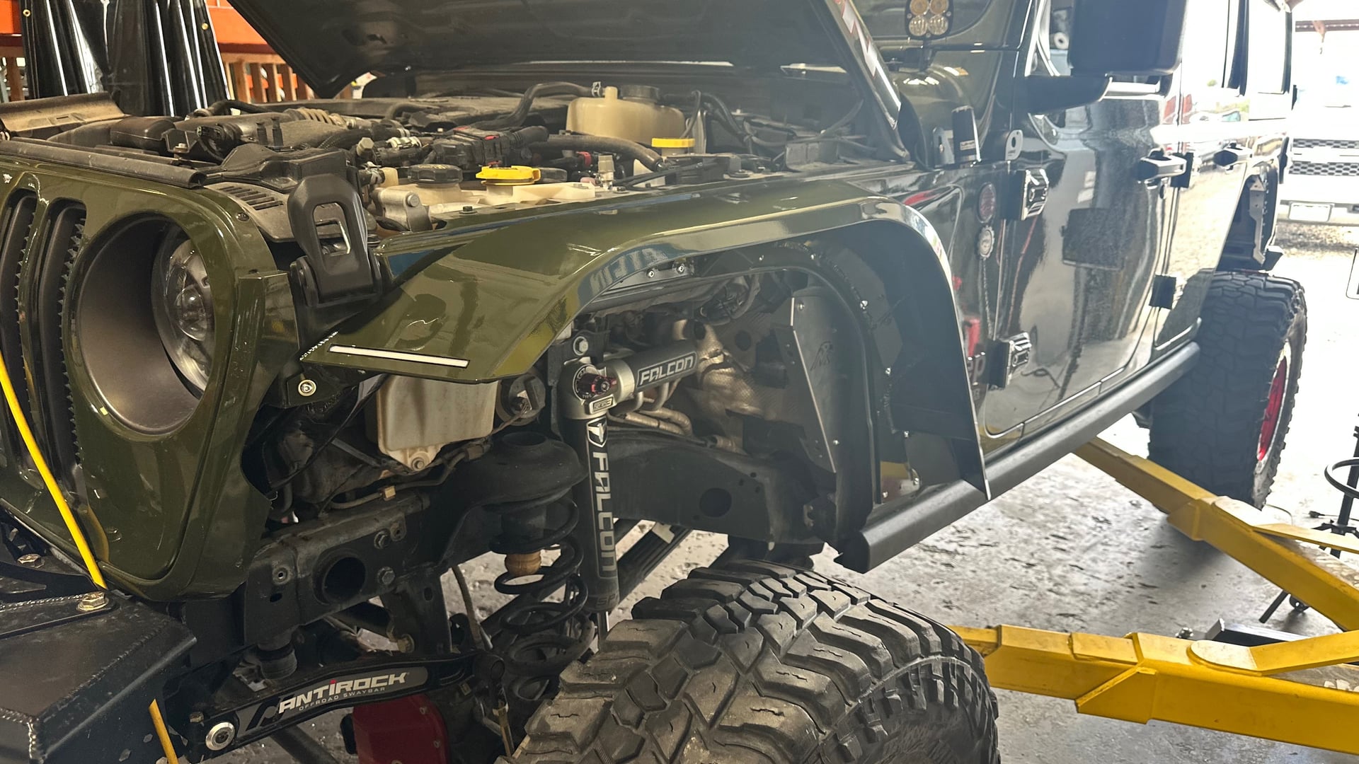 Green Slasher photo 15