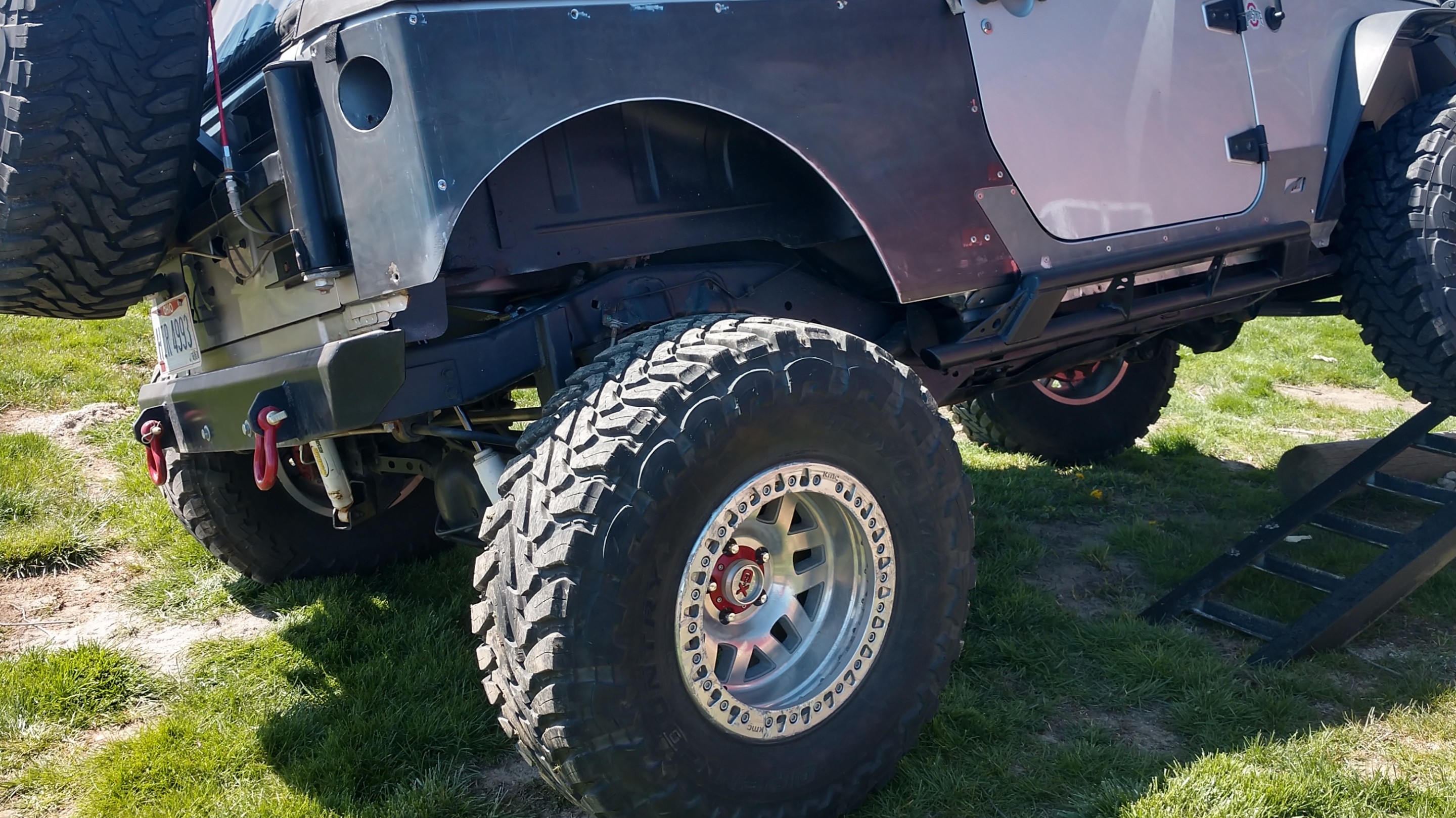 tarnish, a white 2008 Jeep Wrangler JK on 37-inch tires lifted, photo 27 of 28