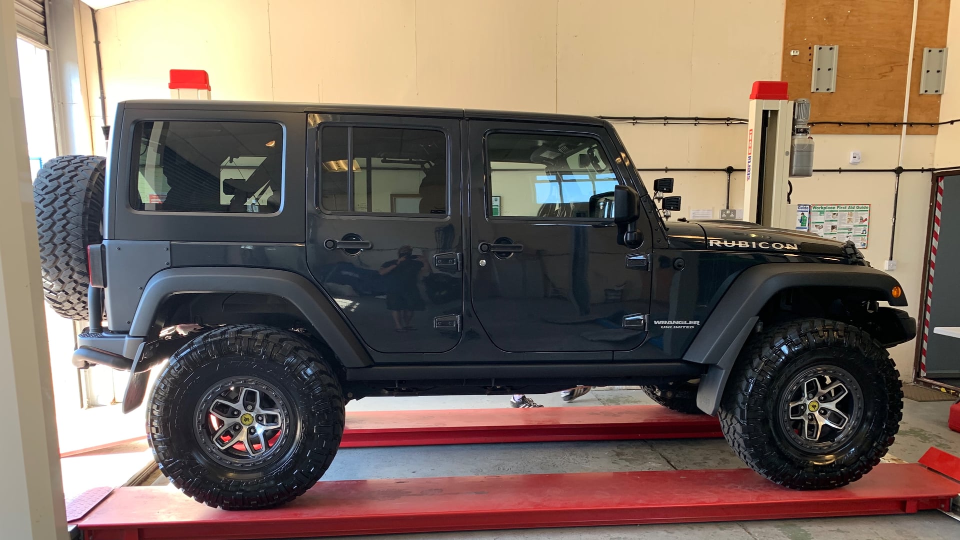 The Blue Rhino photo 14