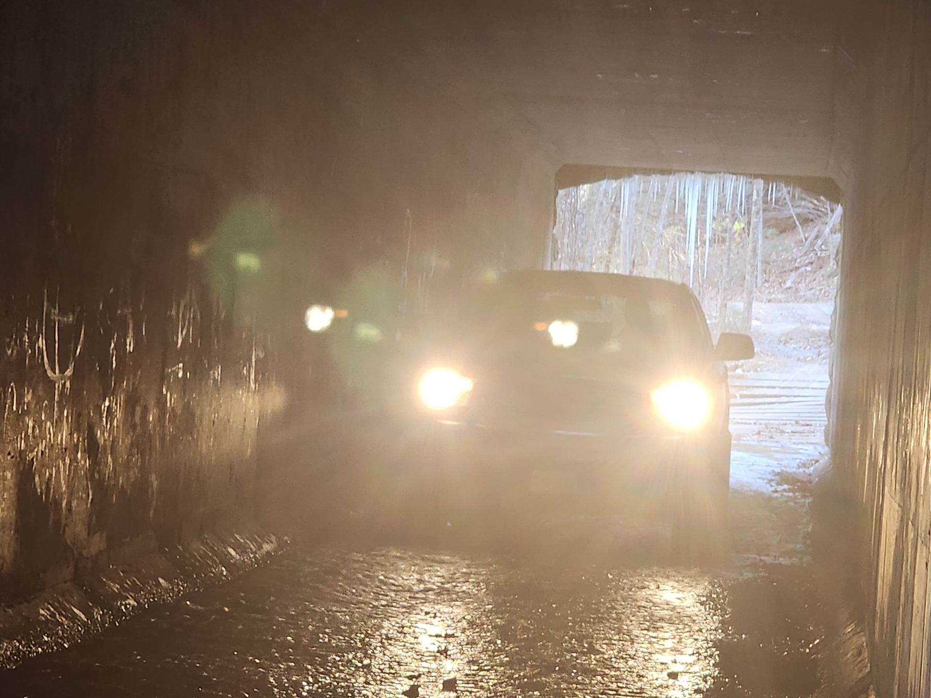 The Punisher, a 2012 Jeep Grand Cherokee WK2, photo 28 of 29