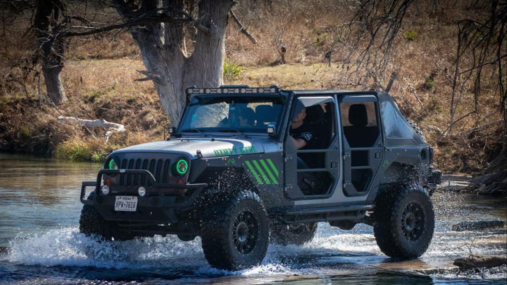 NB-DIRTY-GIRL photo 3