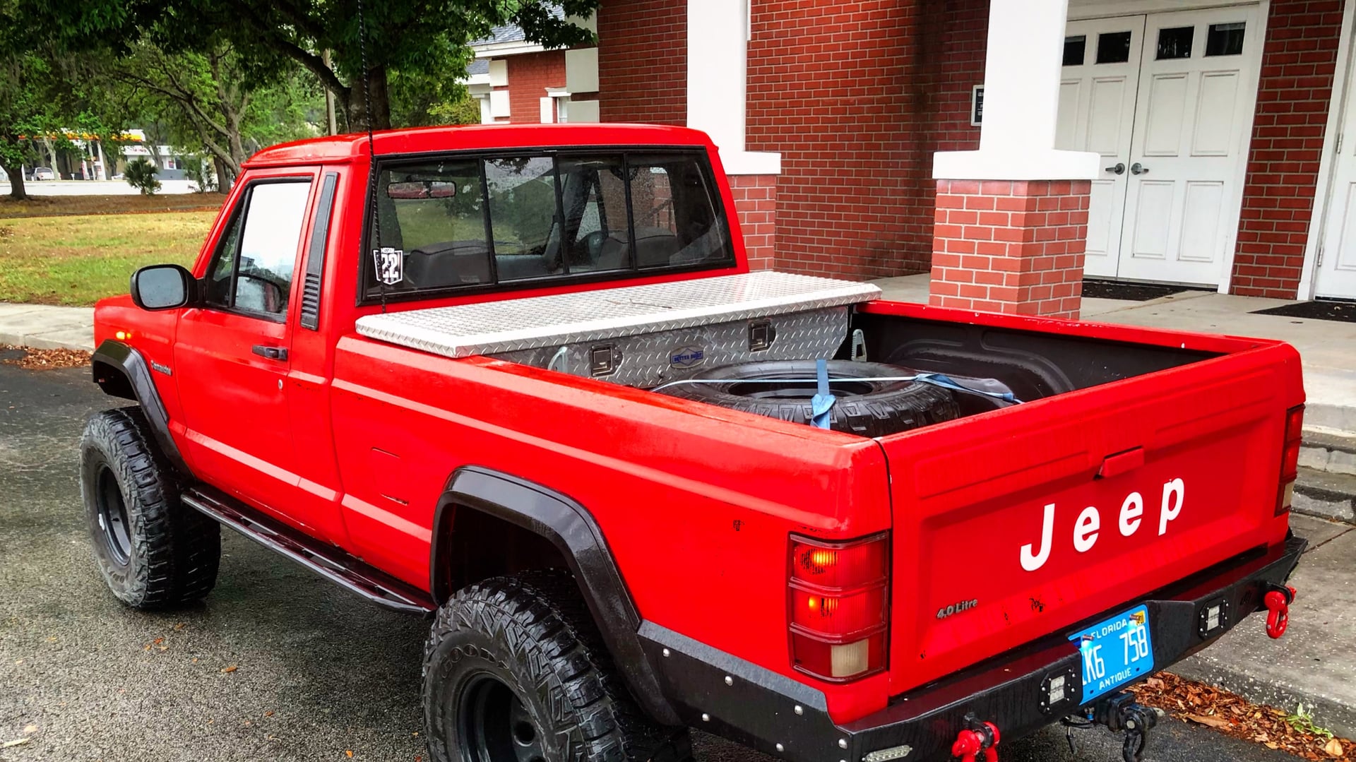 Turdbox, a 1989 Jeep Comanche MJ, photo 22 of 28