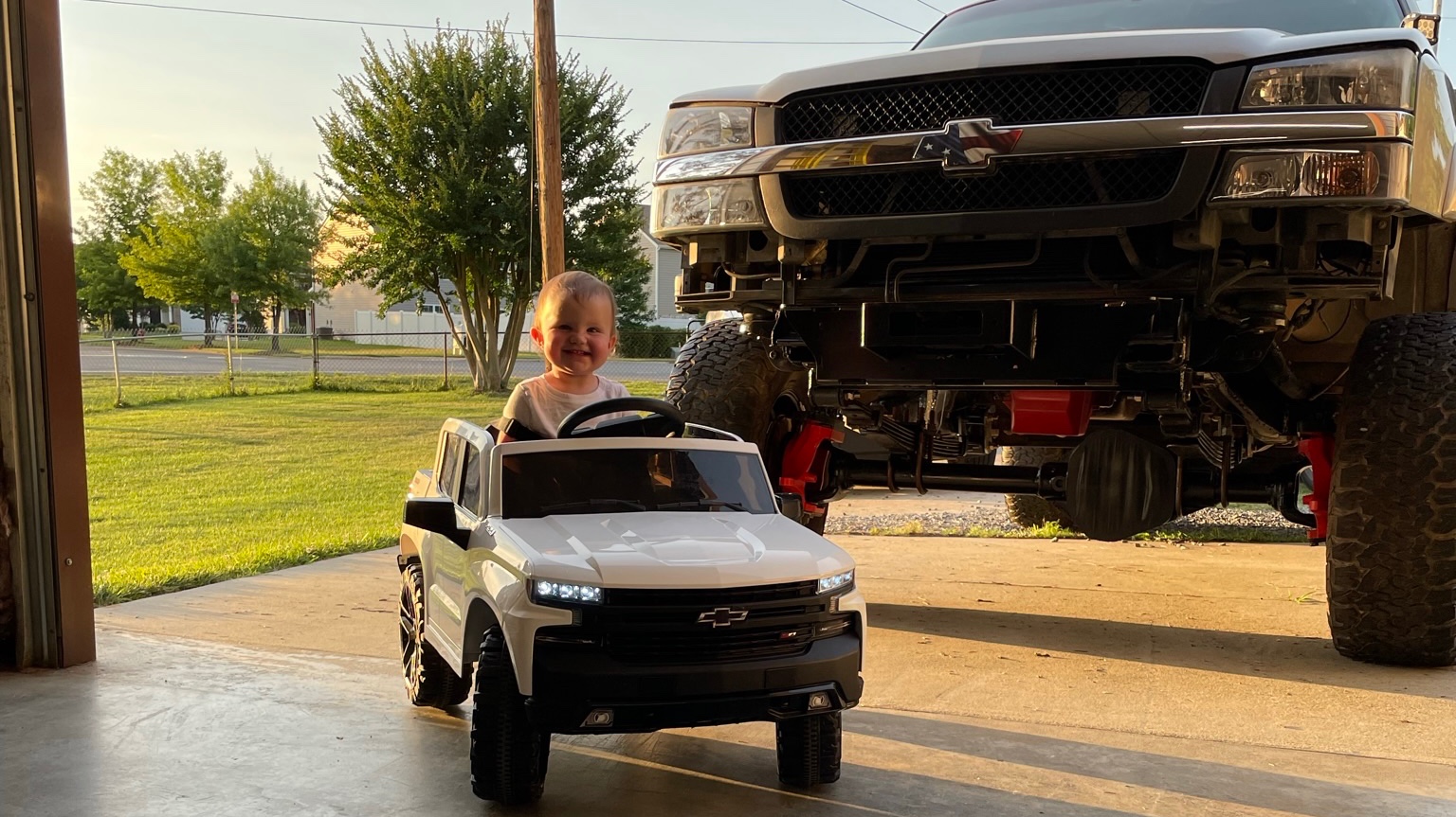 heavy Chevy-noggin’s garage photo 5