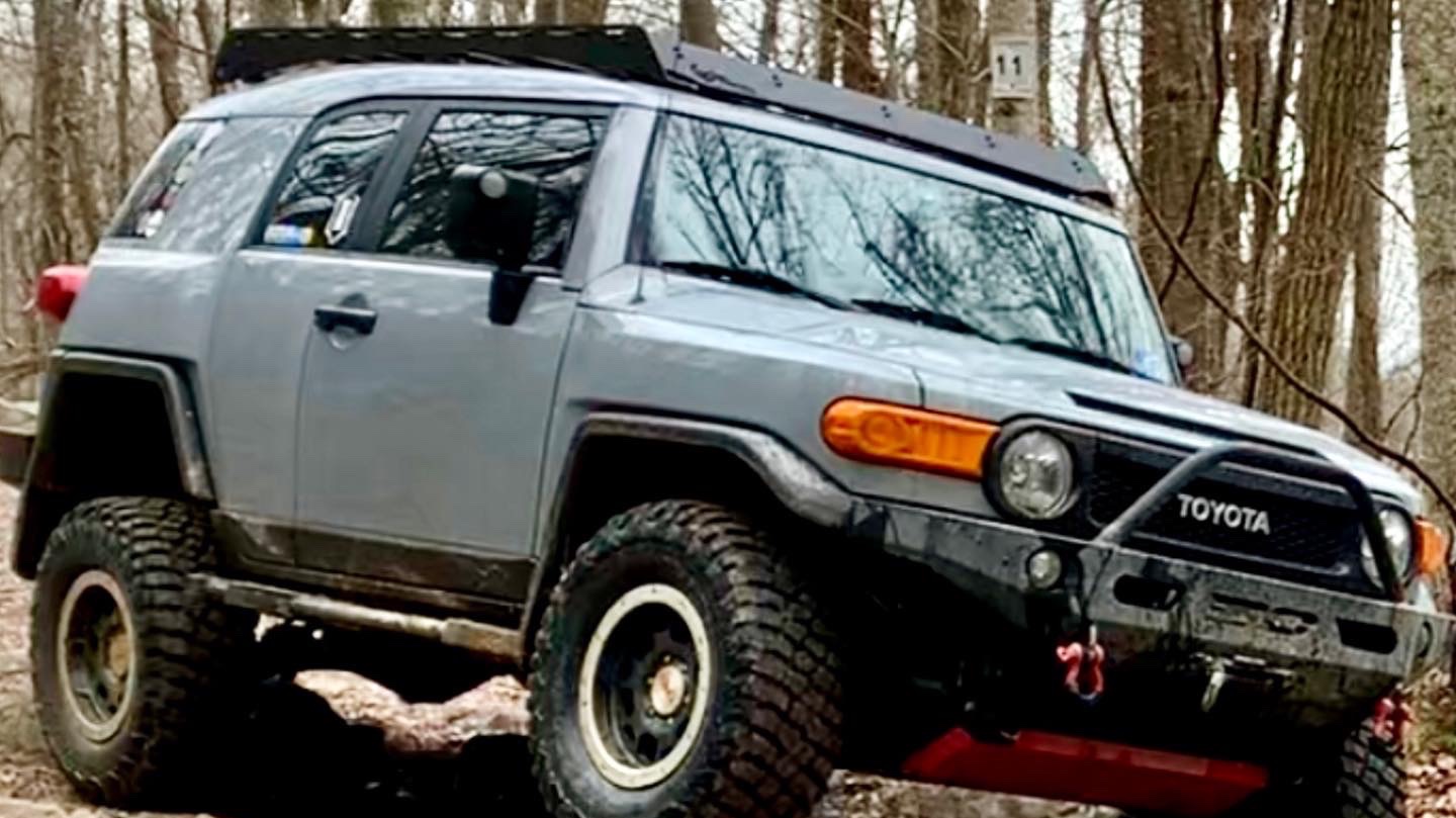 FJ-Cruiser photo 2