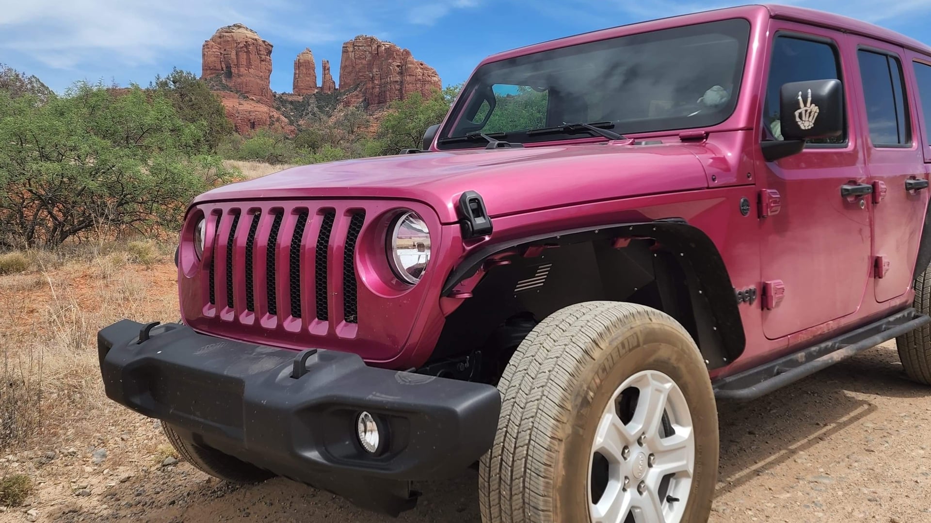 Rosie the Pink Jeep photo 2