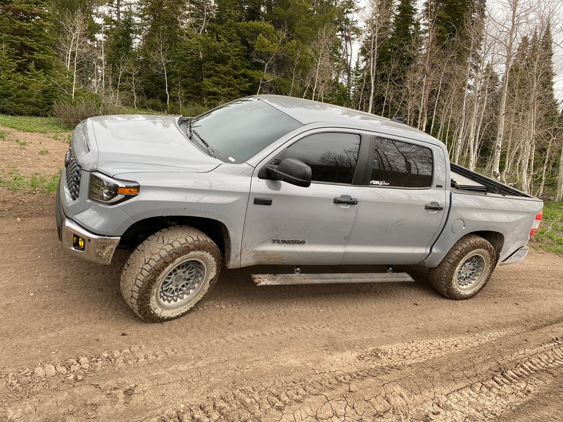 801cement, a 2020 Toyota Tundra, photo 16 of 30