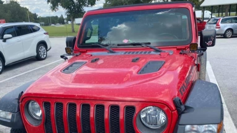 Scarlet Harlot photo 3