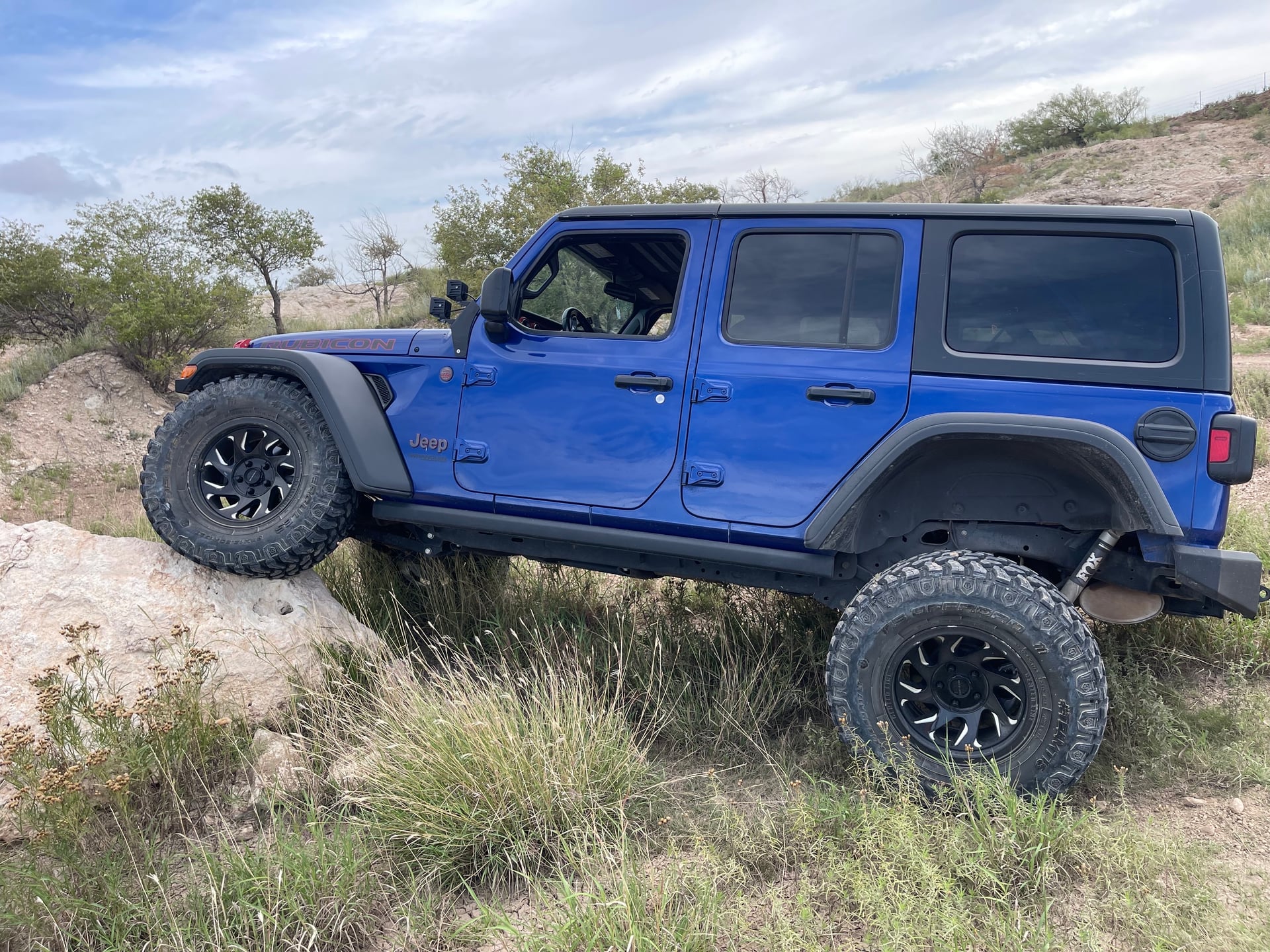 Kryp2nitejeep photo 1