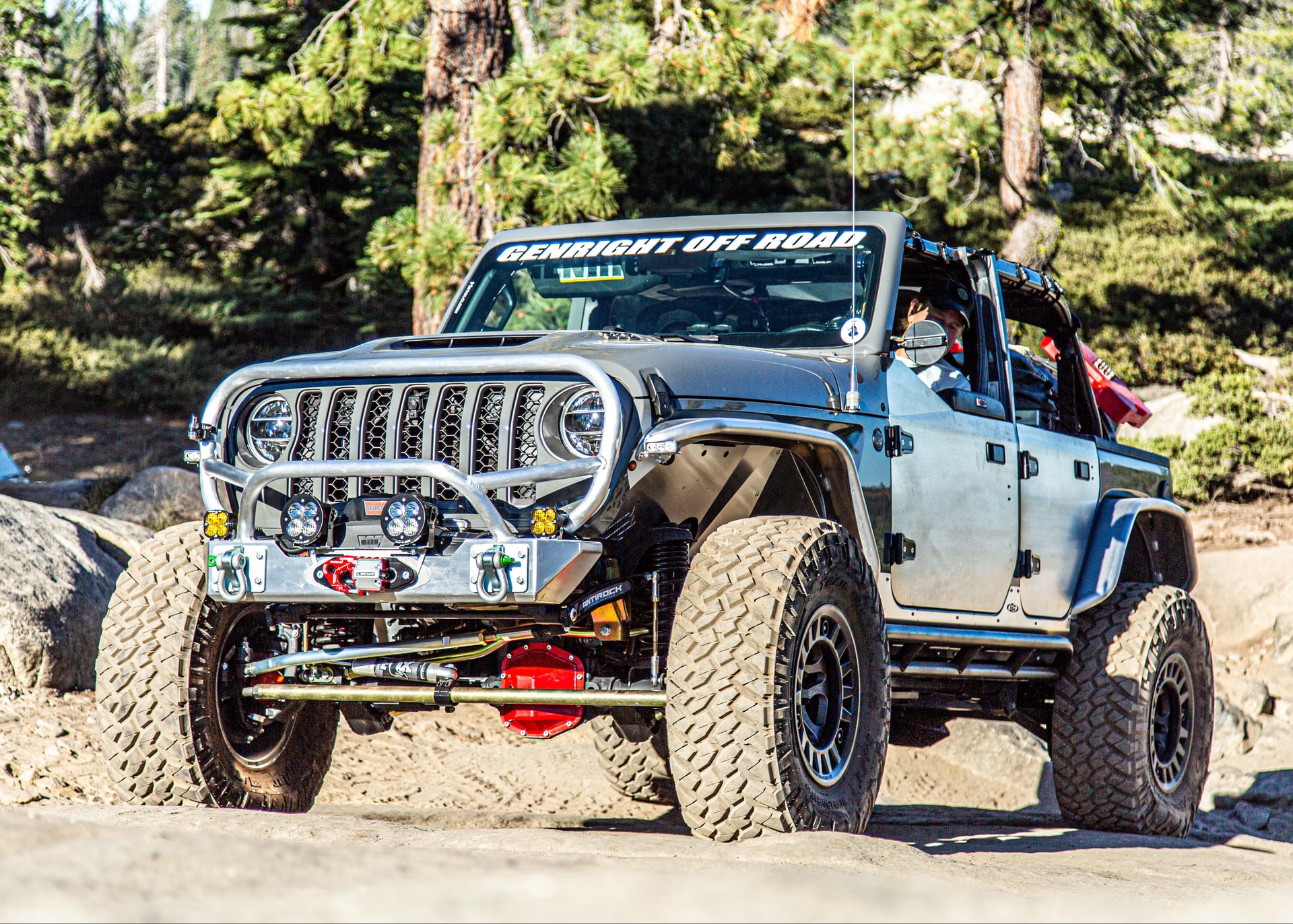 TROUBLEMAKER photo 5