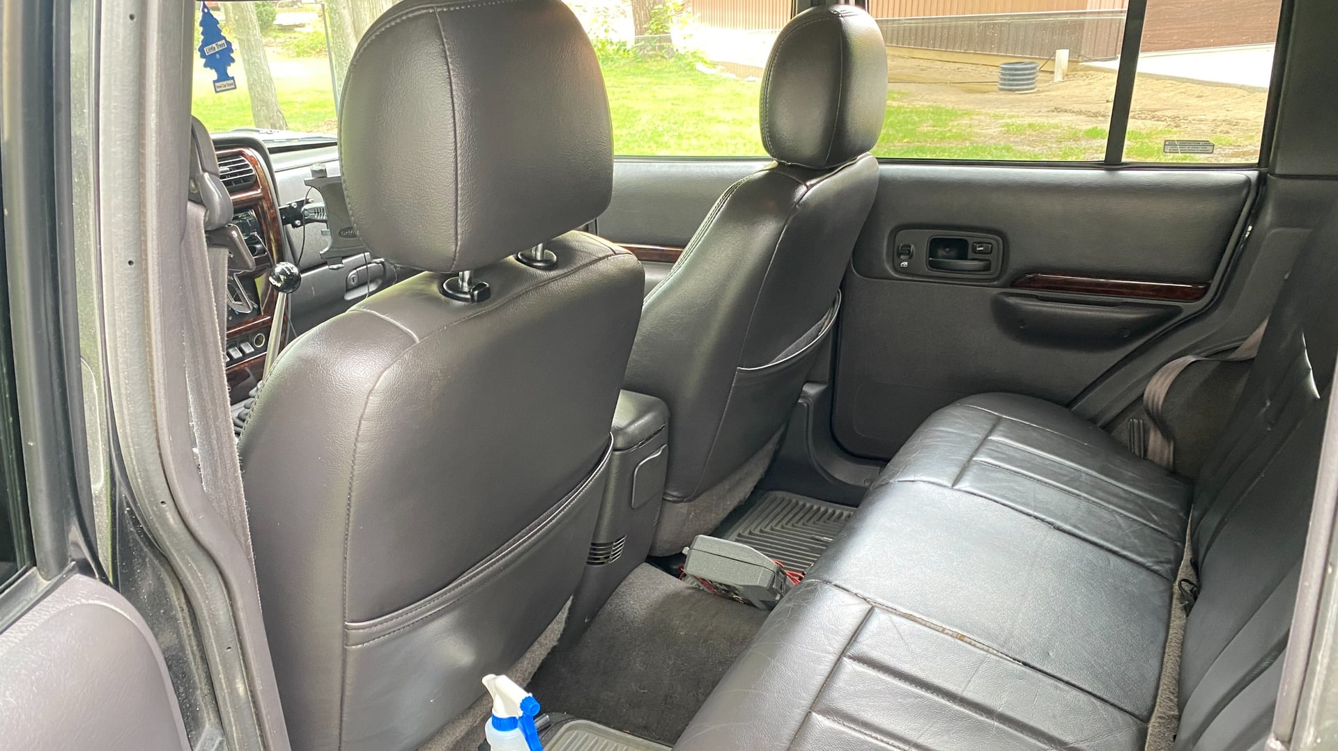 XJ-Black Betty photo 4