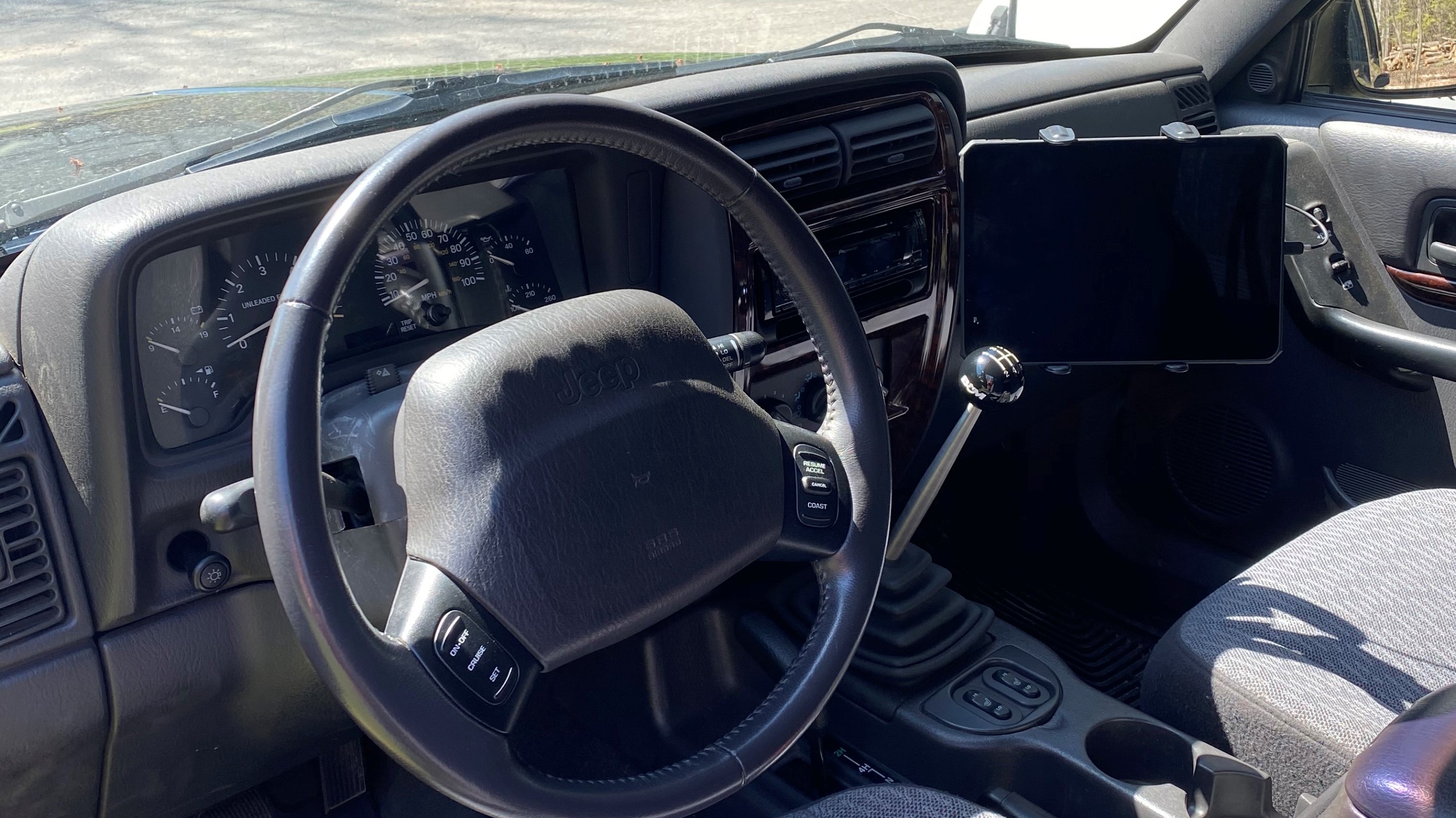 XJ-Black Betty photo 5