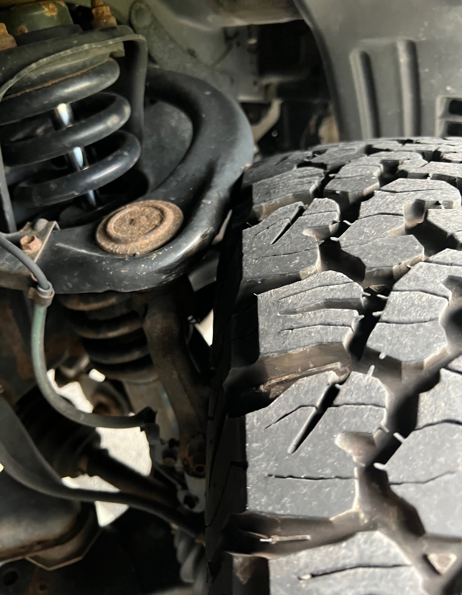 skibbons, a 2012 Toyota Tacoma, photo 16 of 37