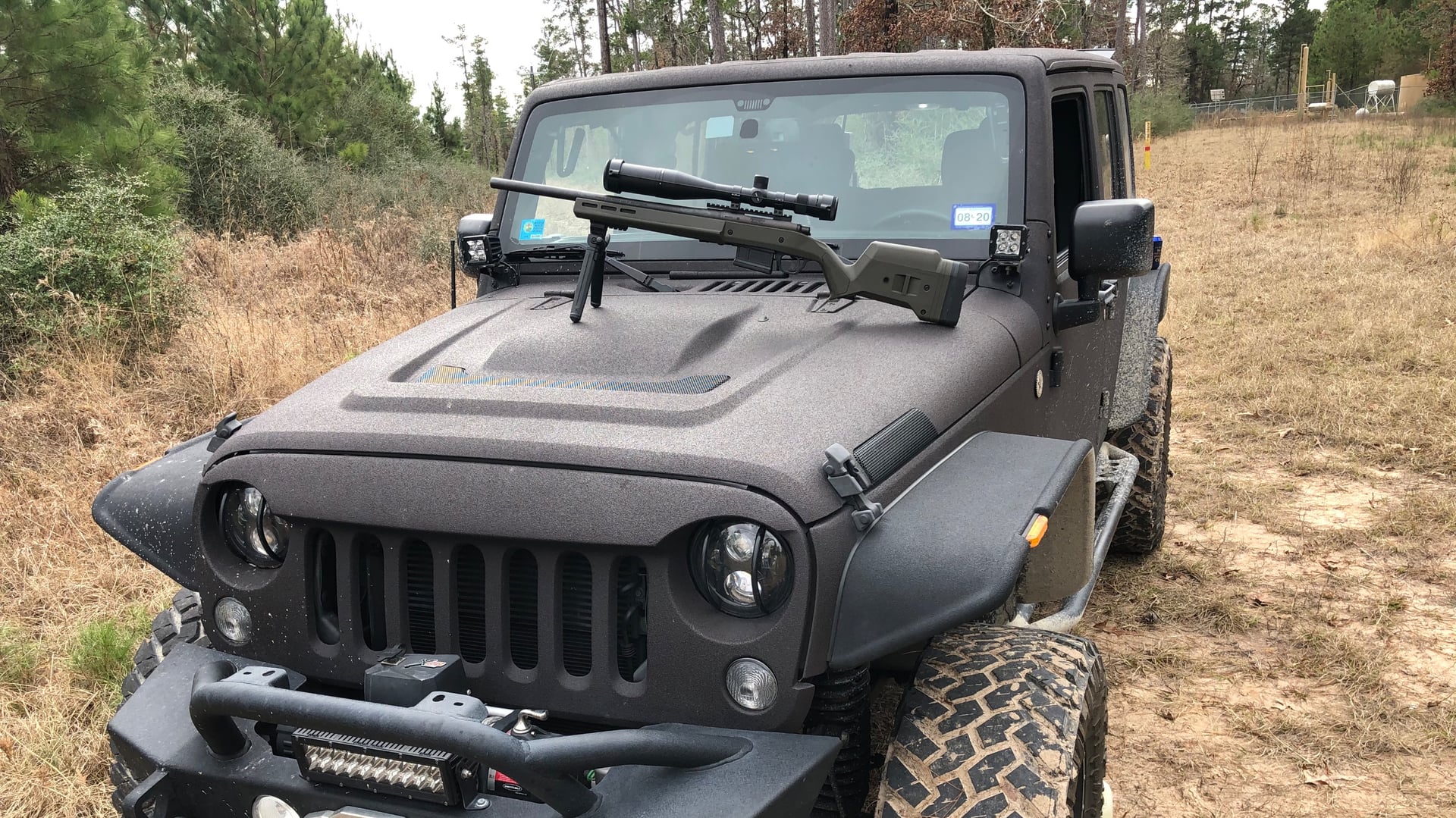 txmallkrawler, a gray 2015 Jeep Wrangler JKU on 35-inch tires, photo 12 of 20