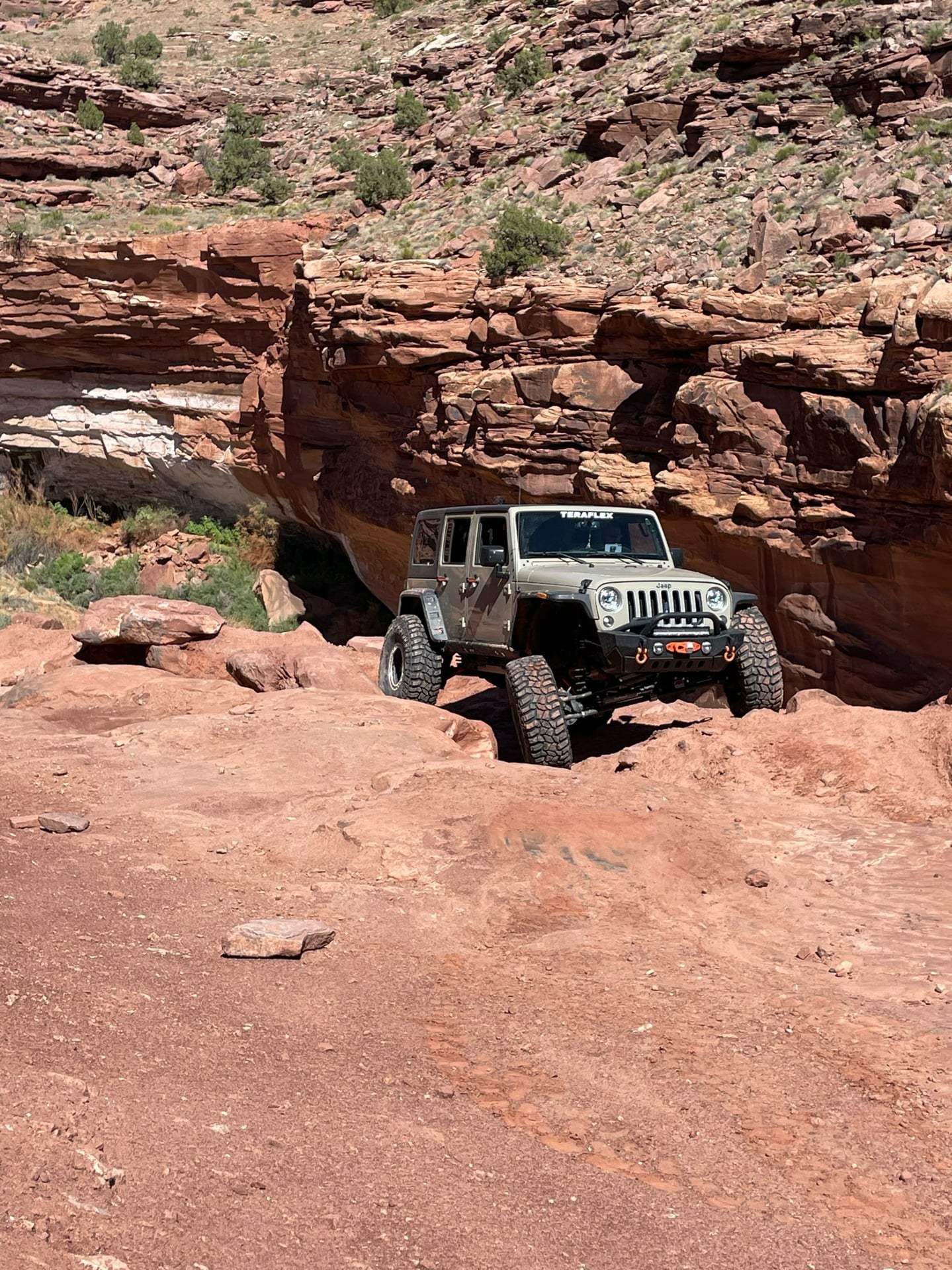 BUMPY, a tan 2018 Jeep Wrangler JKU on 40-inch tires with a 4.5-inch lift, photo 18 of 18