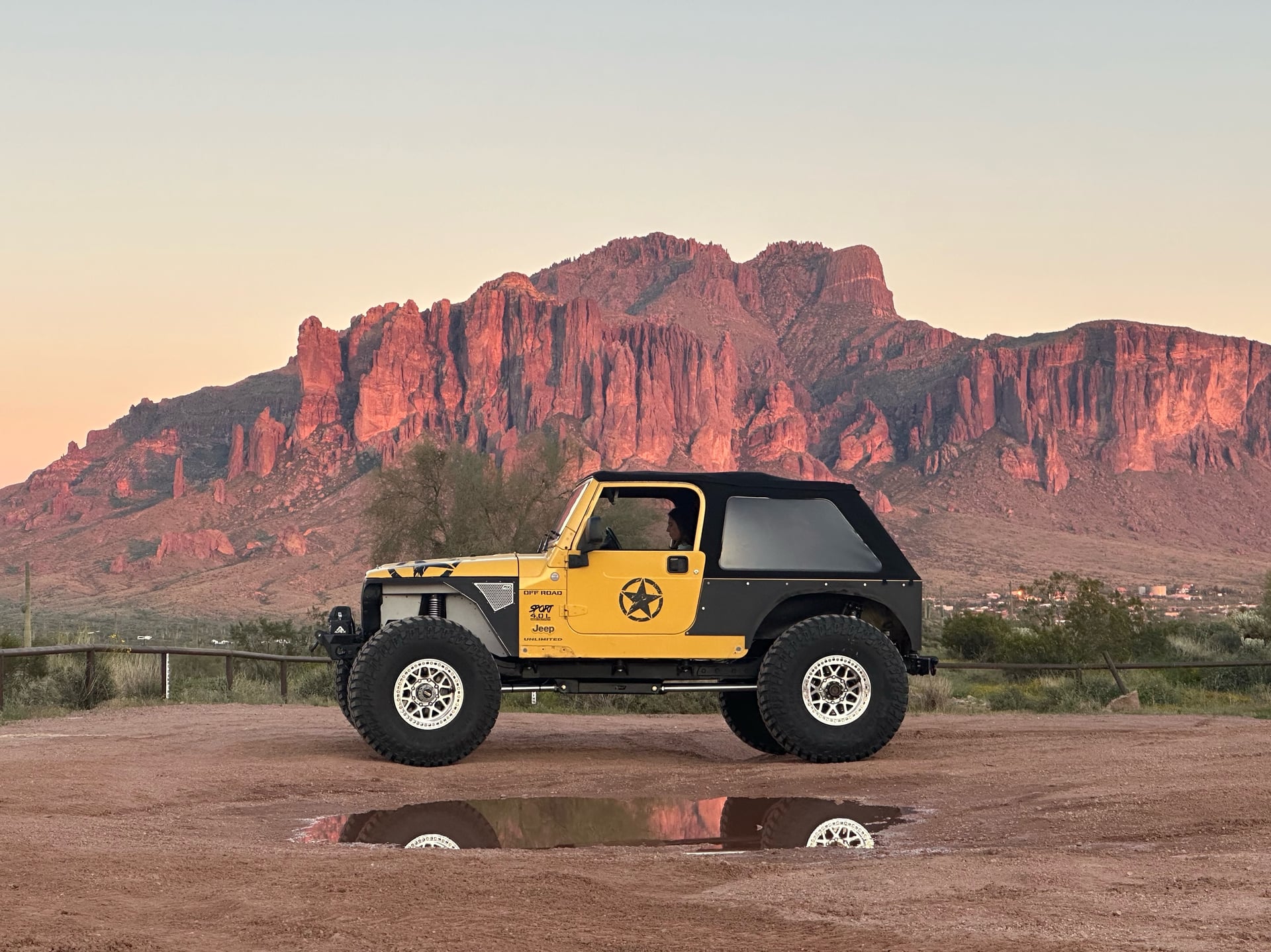 ewdirtlj, a yellow 2004 Jeep Wrangler LJ, photo 26 of 34