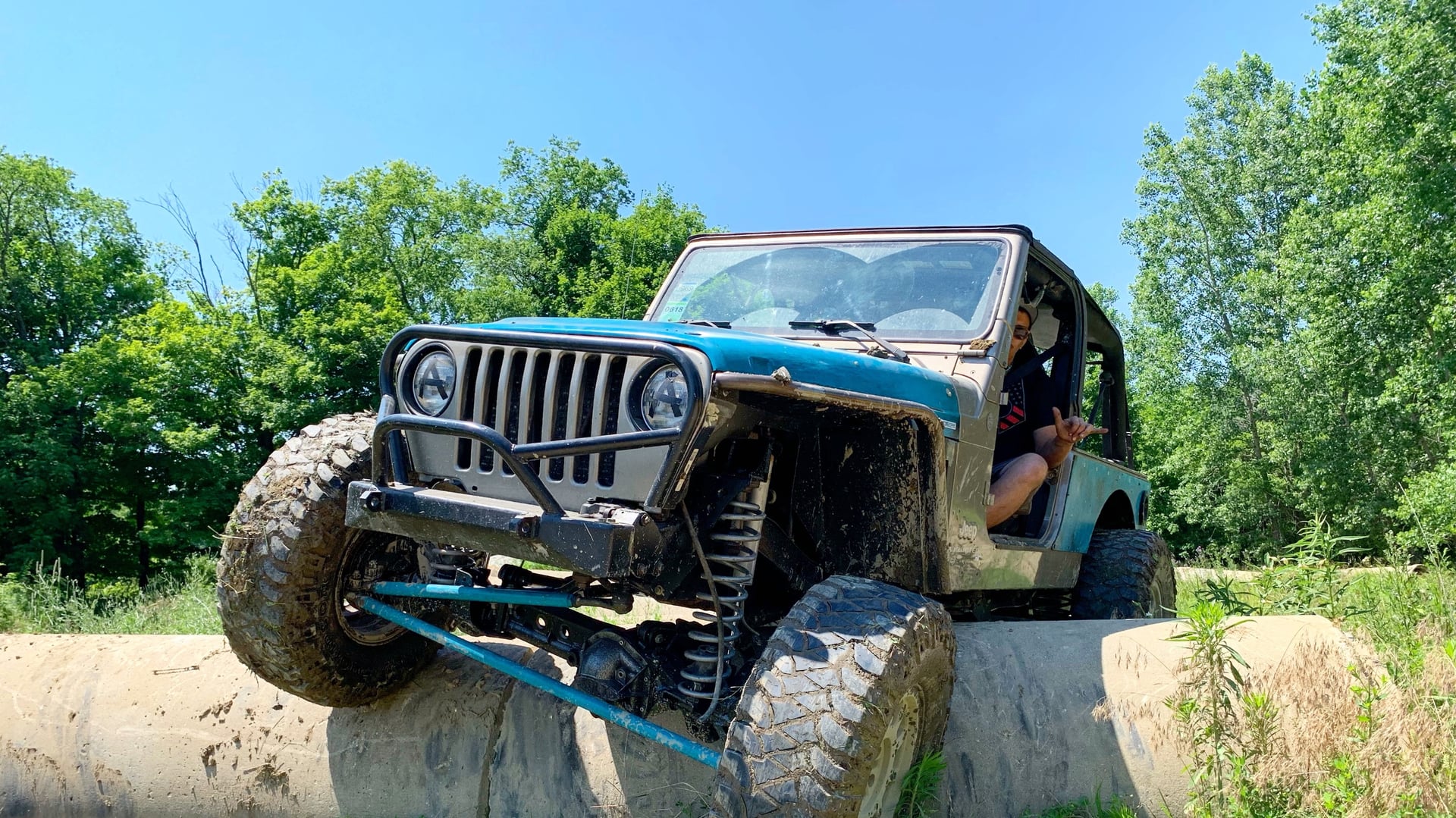 Yellerlife - Stretched LJ, a blue 2004 Jeep Wrangler LJ on 37-inch tires with a 4-inch lift, photo 12 of 12