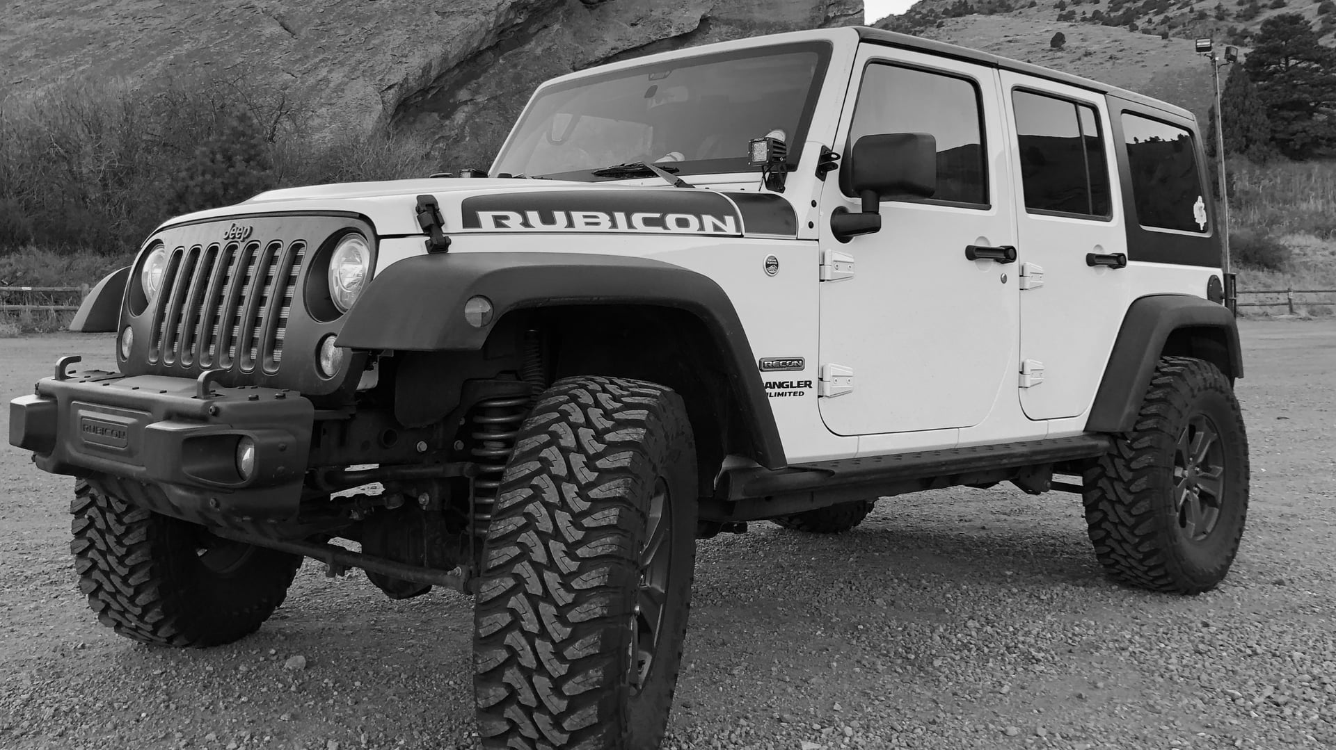 jeepin with bumbles photo 13