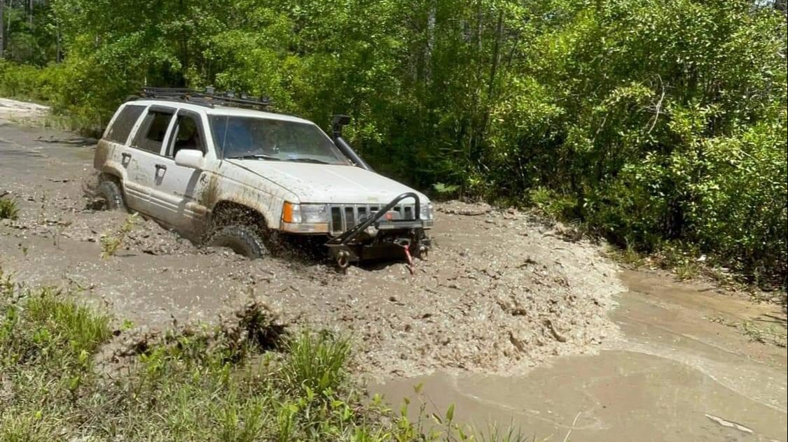 Aluminum Falcon photo 3