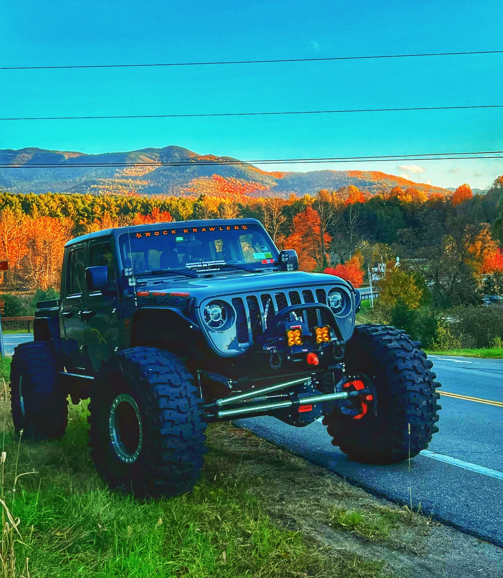 WideLoad, a blue 2020 Jeep Gladiator JT on 43-inch tires, photo 15 of 17