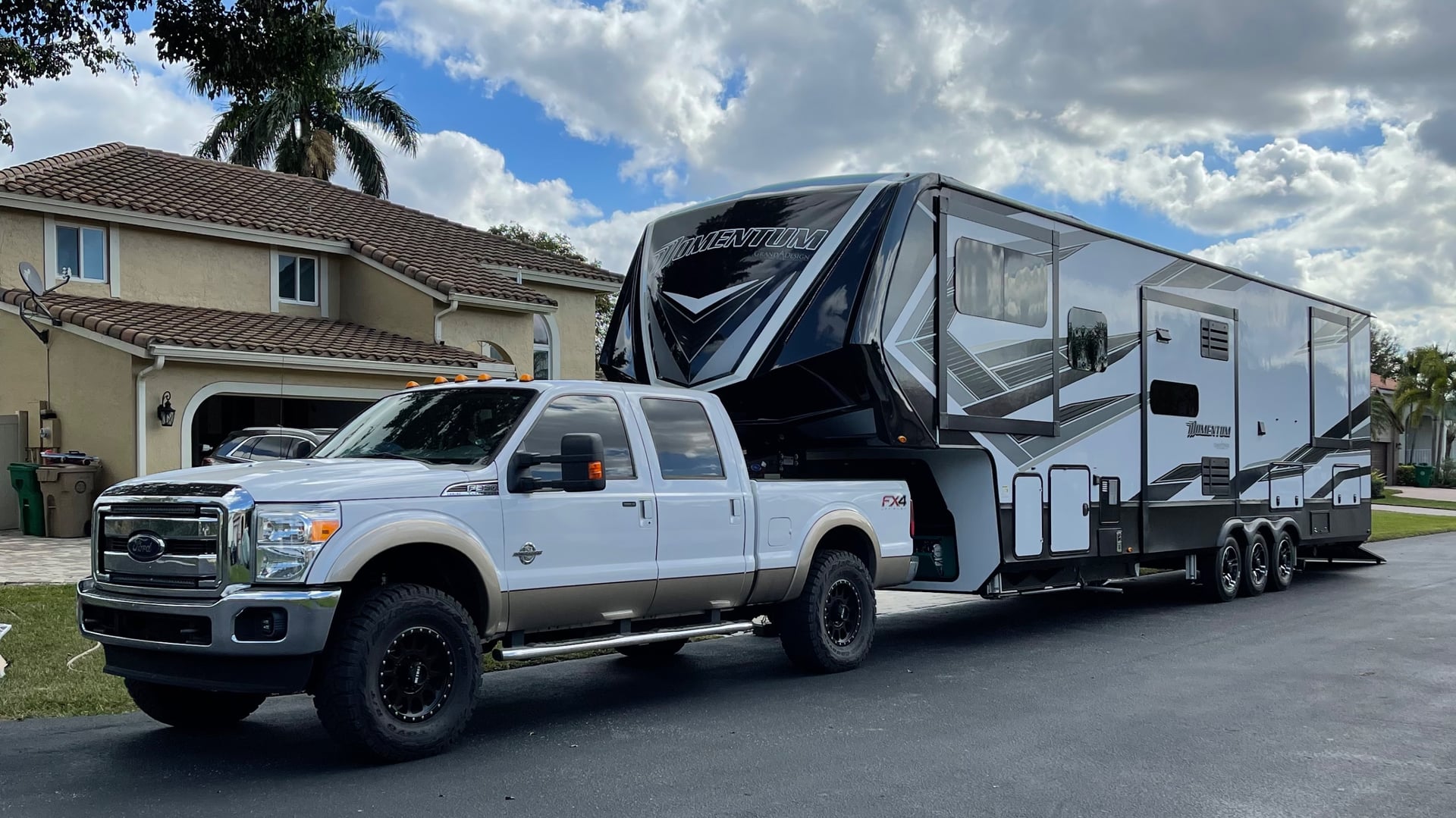 Monkeys Duty photo 3