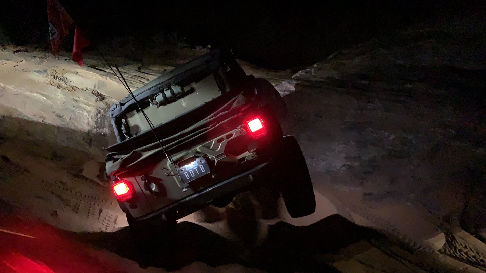 Jeep Wrangler, a white 2017 Jeep Wrangler JKU on 38-inch tires, photo 16 of 18