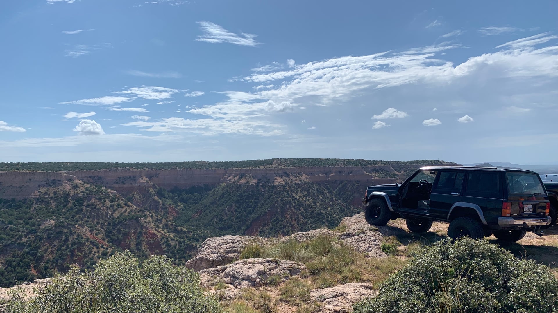 SlowcrawlerXJ photo 16