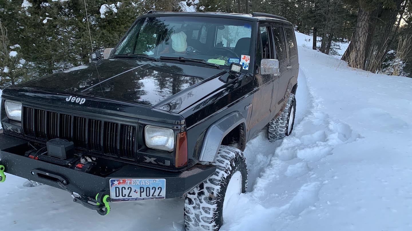 SlowcrawlerXJ photo 1