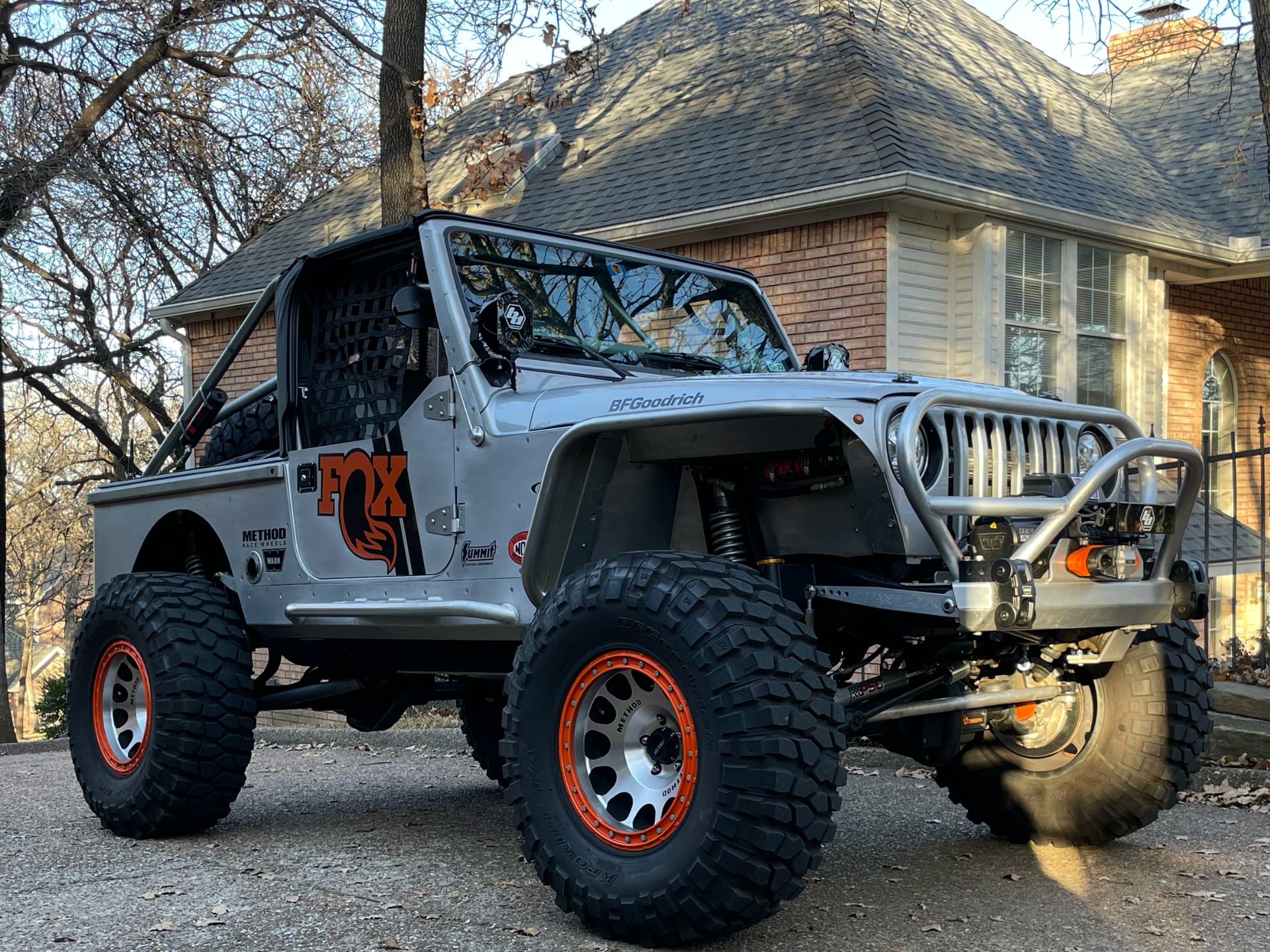 Hiyo Silver LJ, a white 2006 Jeep Wrangler LJ on 37-inch tires, photo 27 of 28