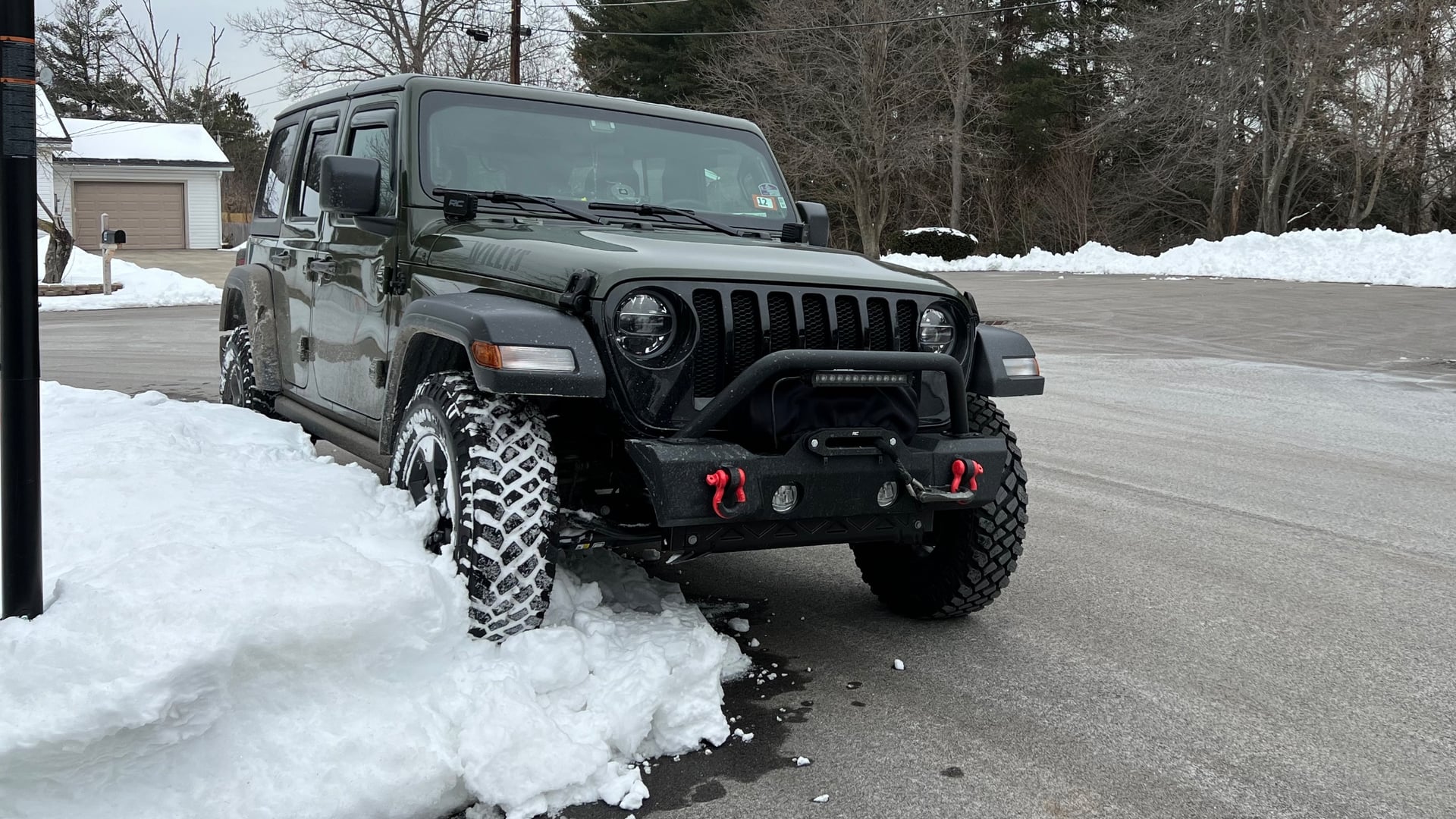green_weenie, a black 2022 Jeep Wrangler JLU with a 2.5-inch lift, photo 23 of 26
