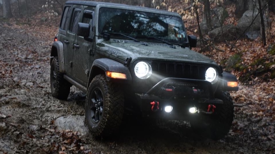 green_weenie, a black 2022 Jeep Wrangler JLU with a 2.5-inch lift, photo 16 of 26