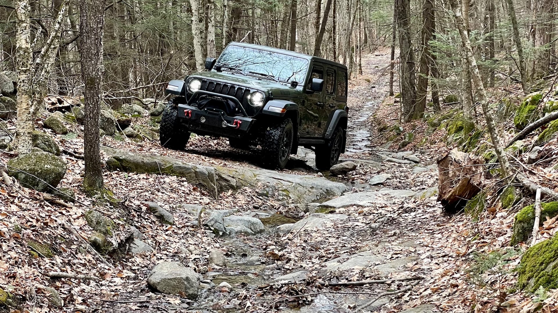 green_weenie, a black 2022 Jeep Wrangler JLU with a 2.5-inch lift, photo 13 of 26