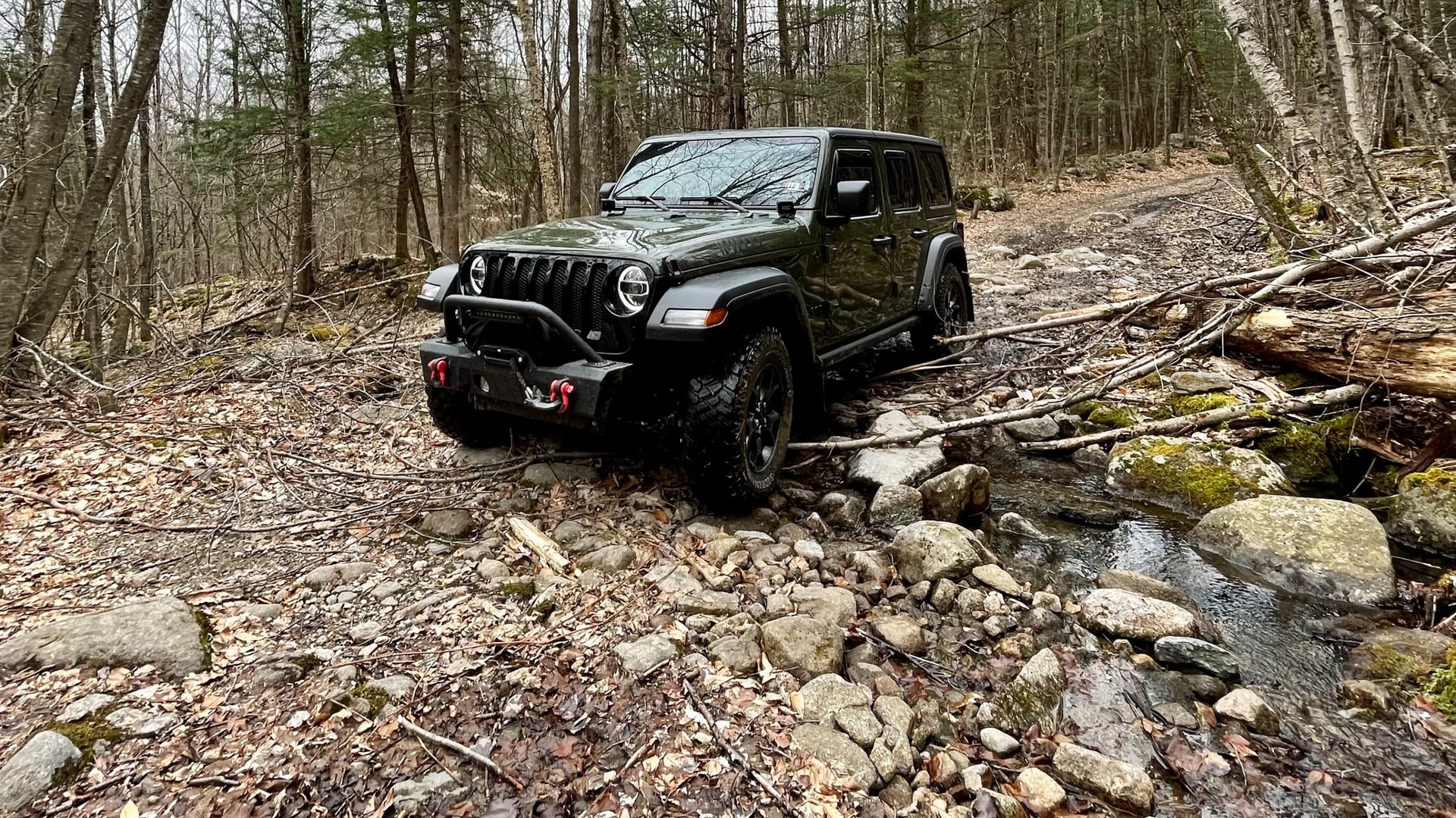green_weenie, a black 2022 Jeep Wrangler JLU with a 2.5-inch lift, photo 15 of 26