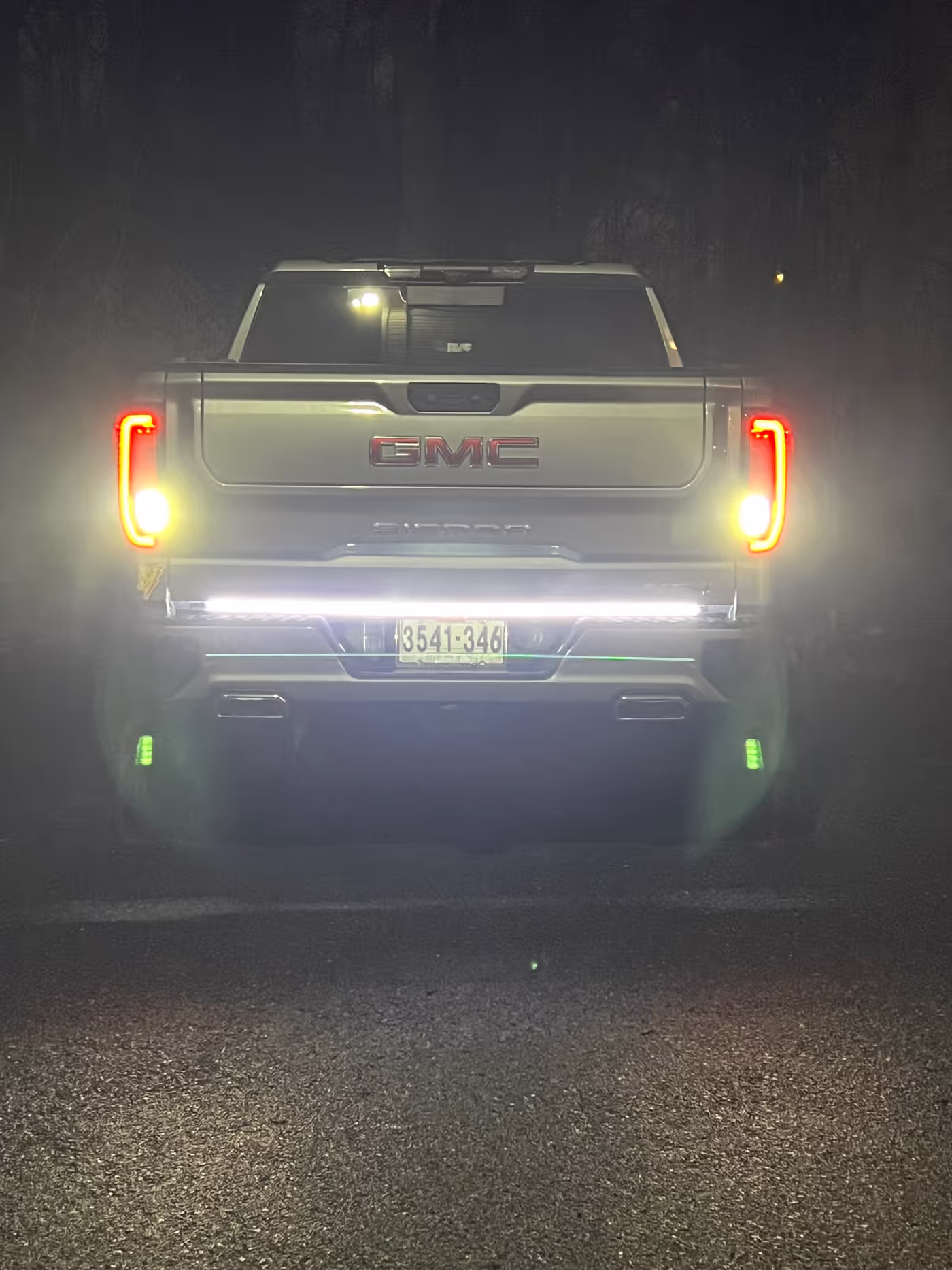 AT4, a 2023 GMC Sierra 1500, photo 31 of 34