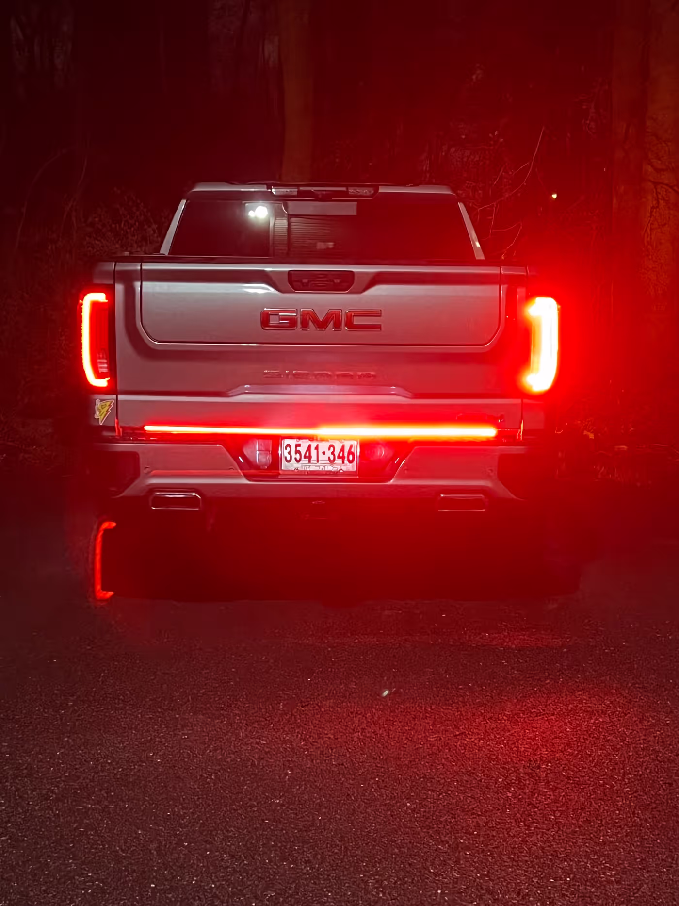 AT4, a 2023 GMC Sierra 1500, photo 32 of 34